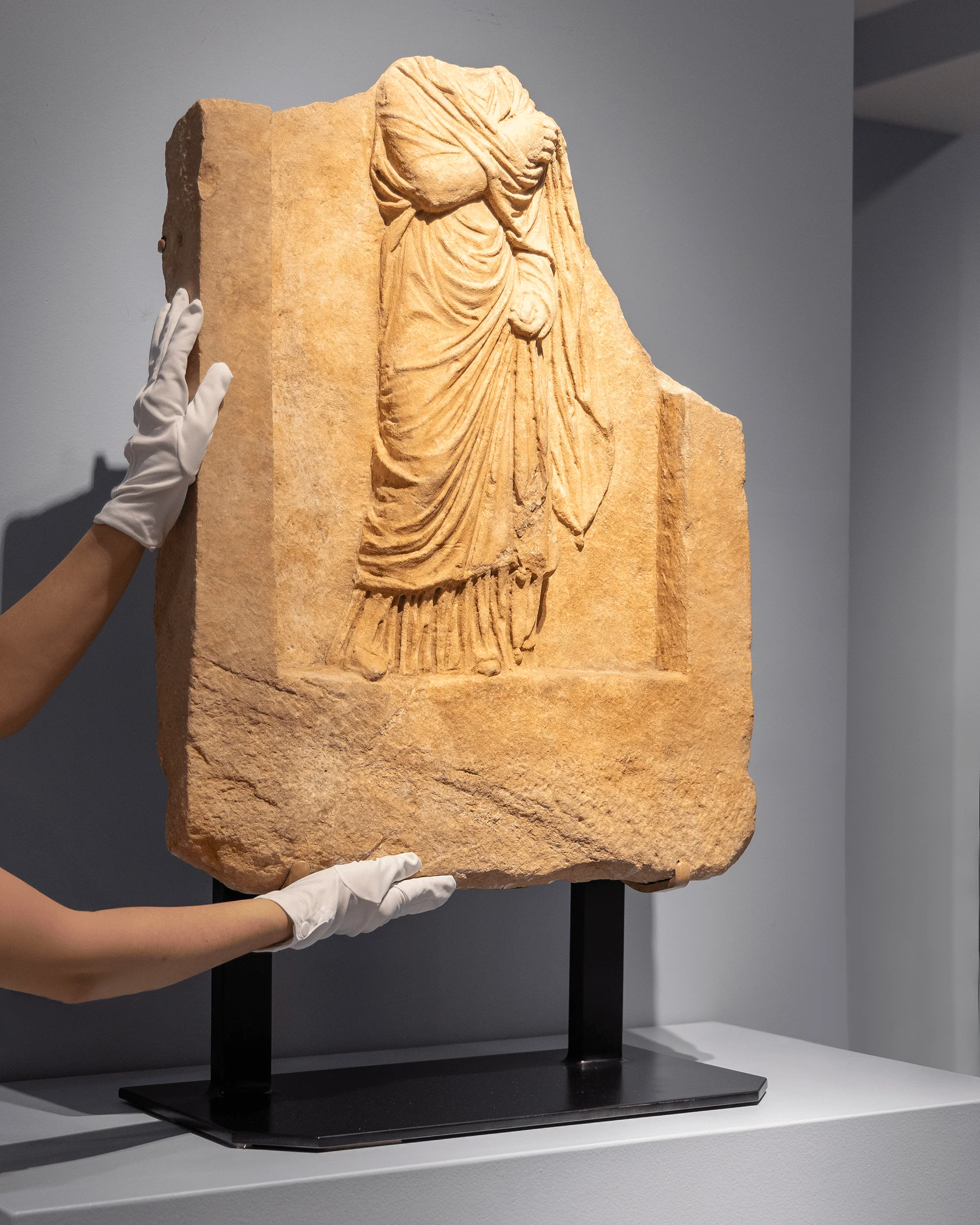 Ancient Roman Stele Relief Fragment - Image 7