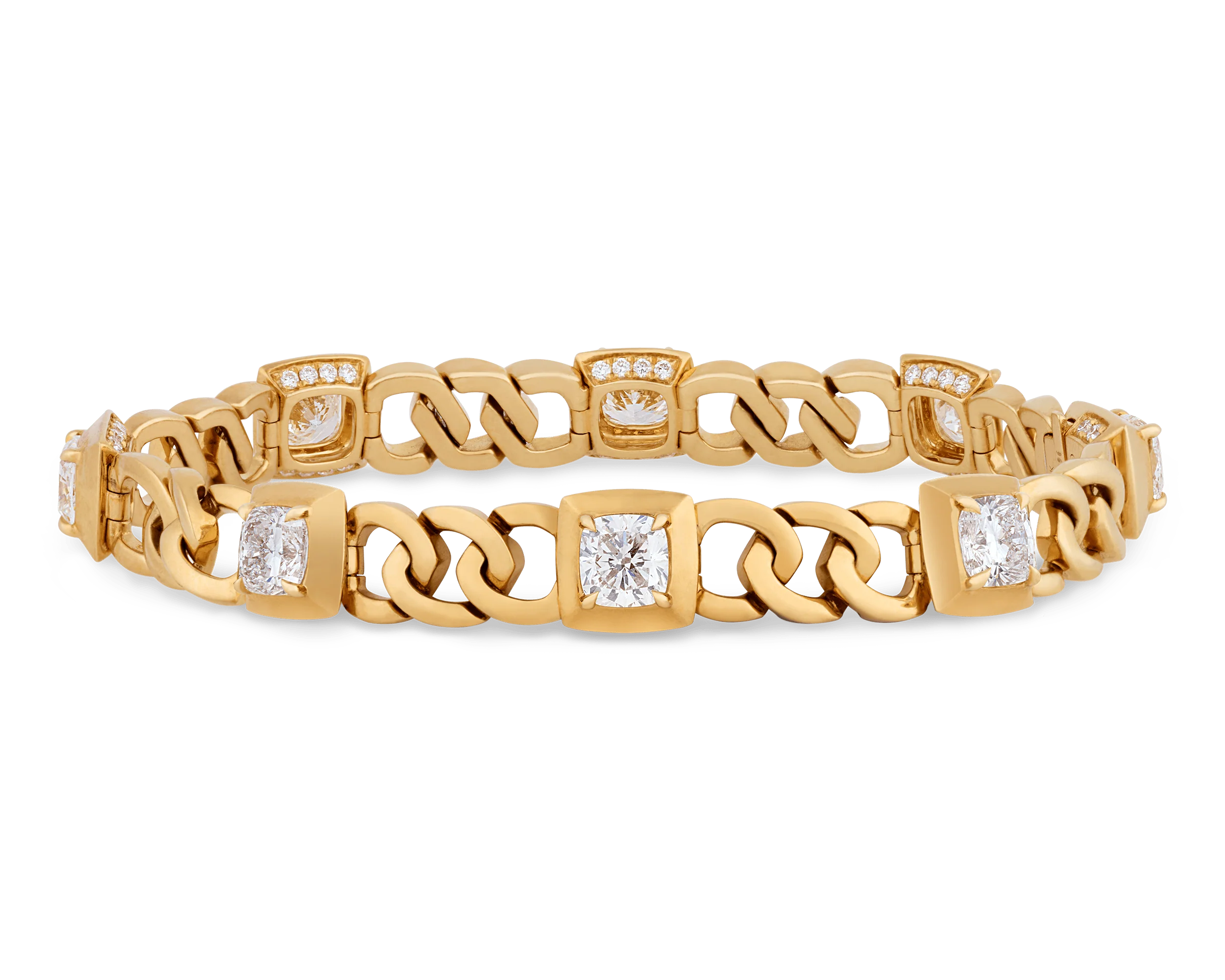 Cushion Cut Diamond Bracelet, 8.66 Carats - Image 3