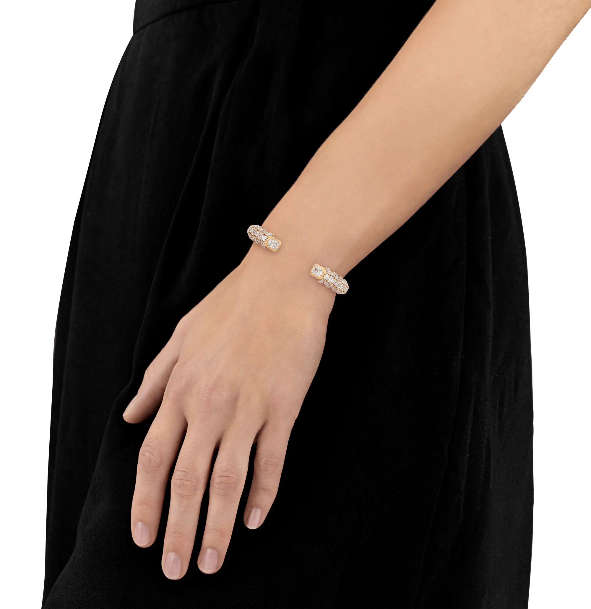 Diamond Bangle, 17.38 Carats - Image 4
