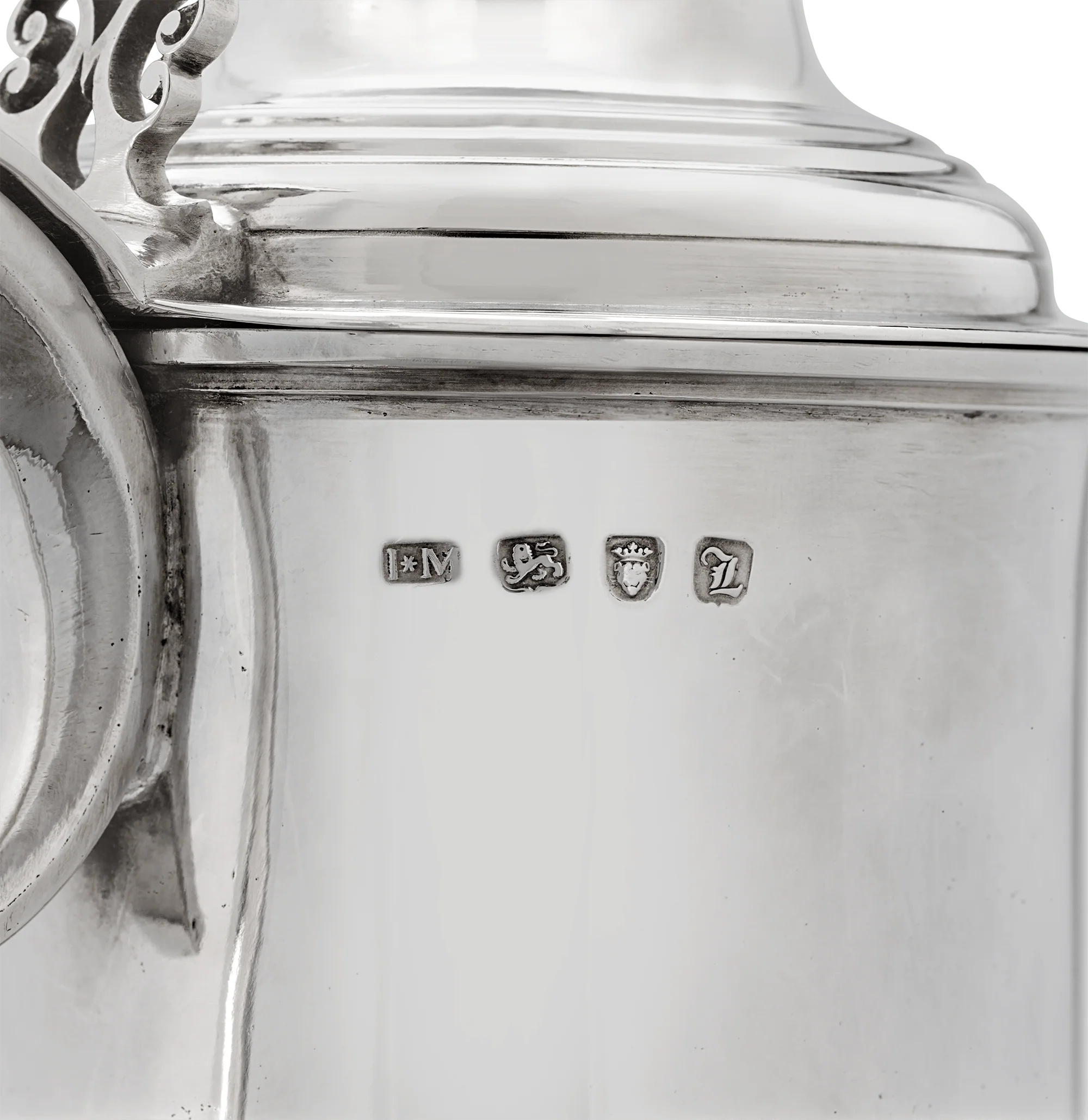 Pair of Georgian Silver 
Wine Flagons by John Moore - Image 4