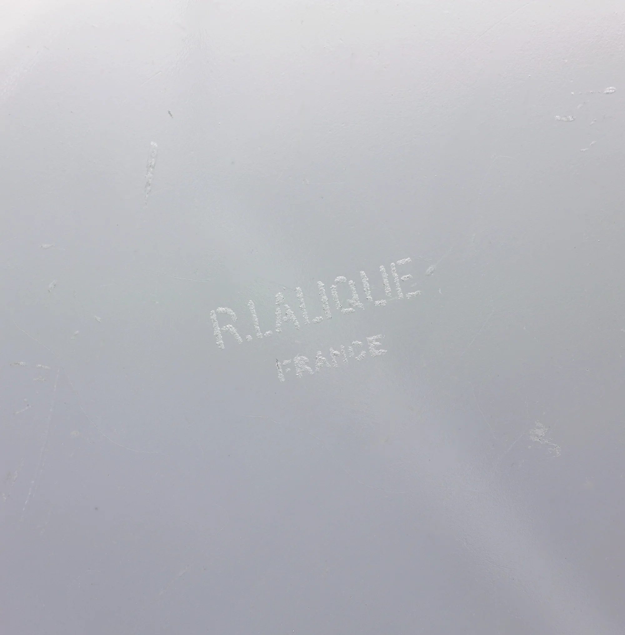 René Lalique Cacao Opalescent Glass Bowl - Image 4