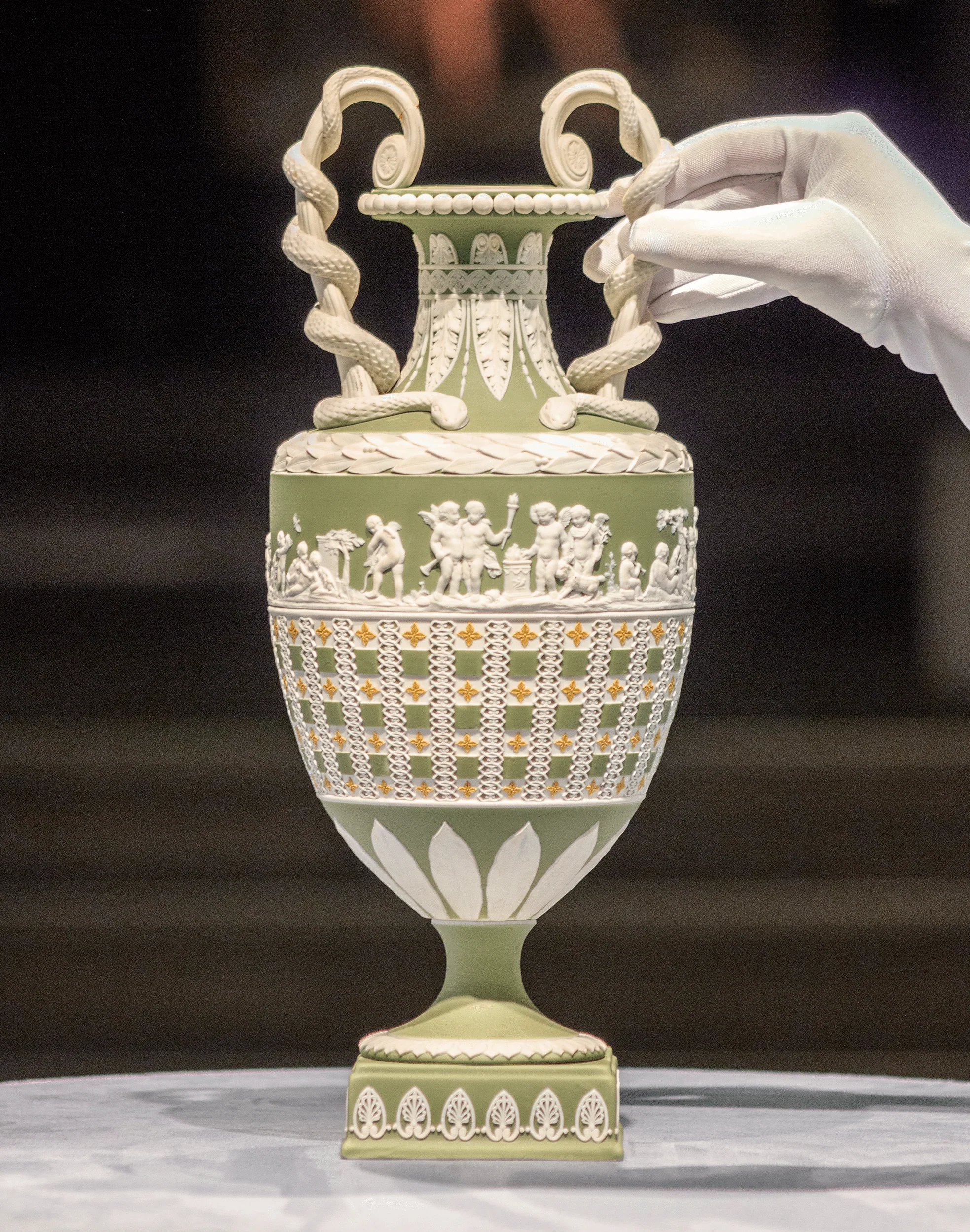 Wedgwood Diceware Snake-Handled Vase - Image 6